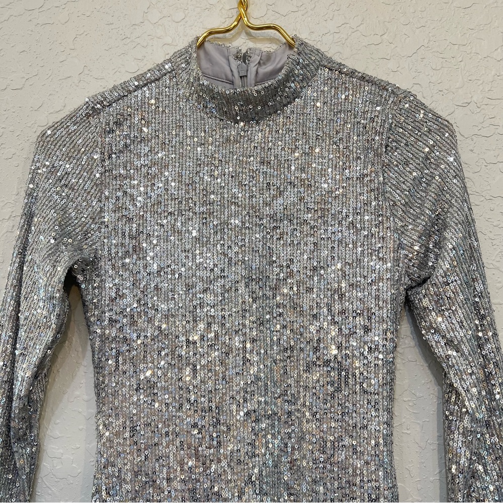 Abercrombie & Fitch Silver Sequin Long Sleeve Mock Neck Mini Dress NWT - Picture 4 of 12